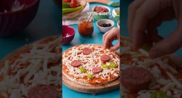 Lavaş Pizza Tarifi 🍕Nefis Yemek Tarifleri 😍 #shorts Yemek Tarifi