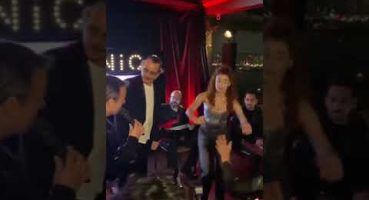 Erdal Beşikçioğlu, kızıyla Ankara oyun havasıyla göbek attı! Magazin Haberi