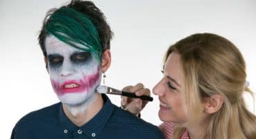 Orkun Işıtmak ile Joker Makyajı – Cadılar Bayramı Güzellik Önerileri