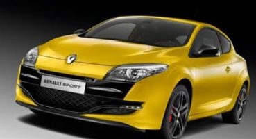 Renault Megane 3 Sport Tanıtım (3D) Fragman İzle