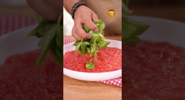 Yaz Sıcağında Ferahlatan Lezzet: Domatesli Semizotu Salatası Nasıl Yapılır? ☀️🥗