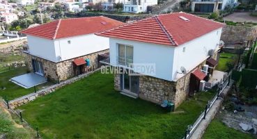 İzmir / Yenifoça 2+1 Villa | Drone Tanıtım #gevrekmedya Fragman İzle