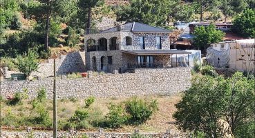 Seydikemer Bağlıağaç Köyünde Satılık Müstakil Köy içi imarlı 860 Metrekare Arsa ve Bahçe.. Satılık Arsa