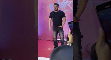 Bhaijaan Salman Khan bringing in his Swag and Charm at the trailer launch of Dharamveer 2 🔥😎 Fragman izle