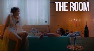 THE ROOM THAT DOES EVERYTHİNG YOU WANT – The Room Fragman izle